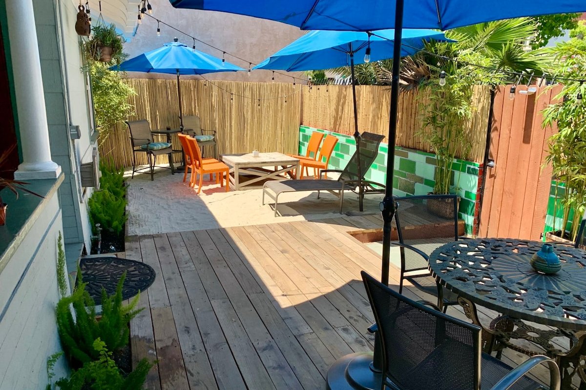 12BR Bamboo Loft: 3 private houses (40 capacity) gallery image 3