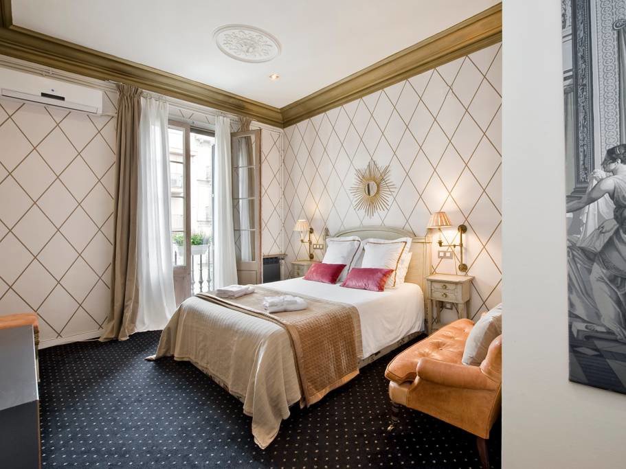 HoHomes – Centric Entire Barcelonian Flat