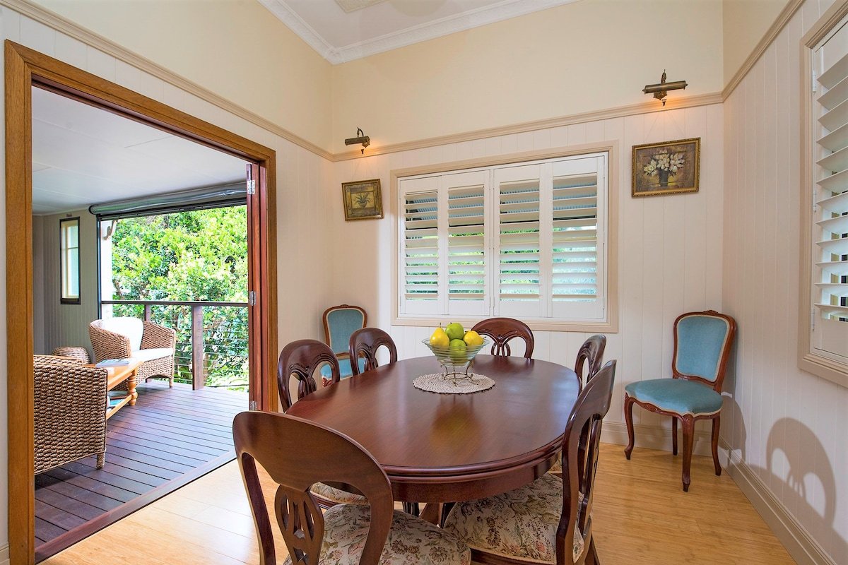 Superb Setting for Maleny Family Stay gallery image 5