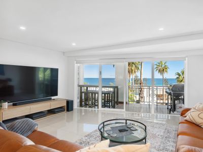 Apartment M409 – High-end Luxury awaits