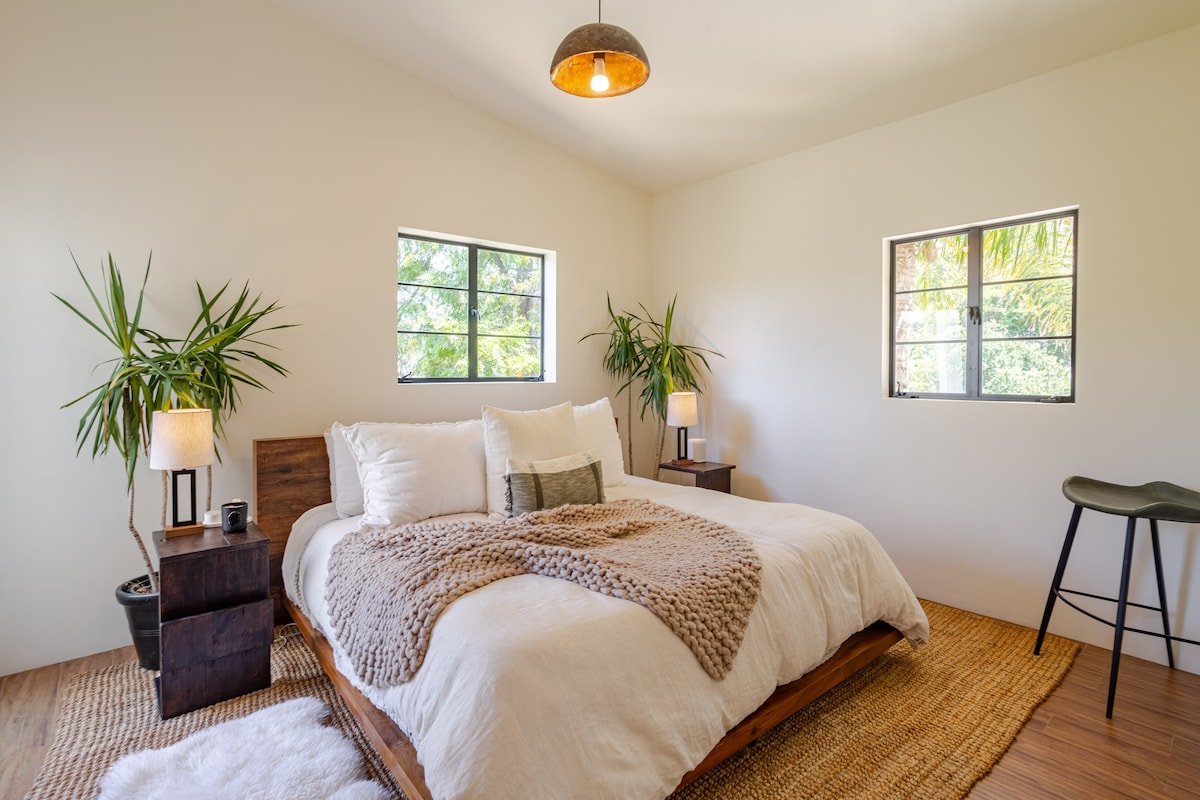 Retreat in Topanga gallery image 4