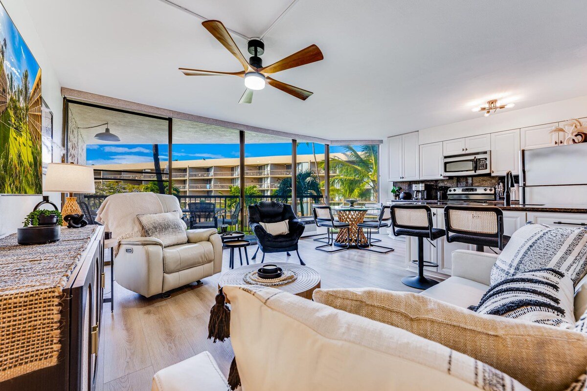 Gorgeous Modern & Sophisticated Remodeled Ocean Fr gallery image 3