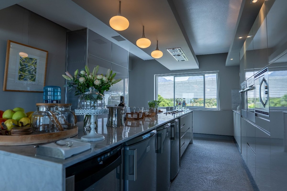 Luxury Apartment on Platinum Mile – Beach Road gallery image 5