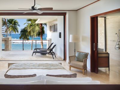 3 Bedroom Rooftop Beach Condo