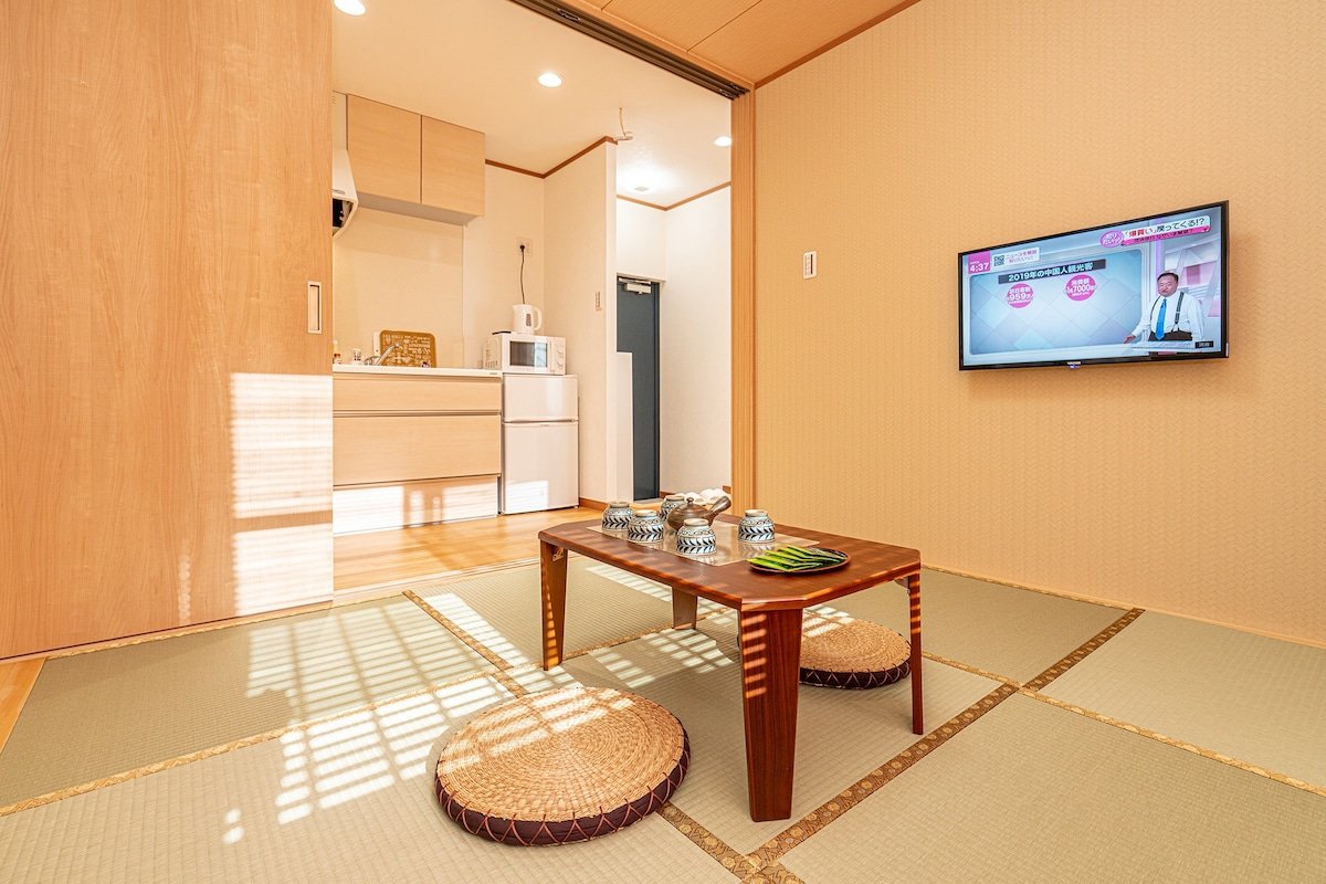 はるか浅草HOTEL貸切一棟ビル！寝室5つ、トイレ３つ浴室３つ各階別貸しも可能！ gallery image 2