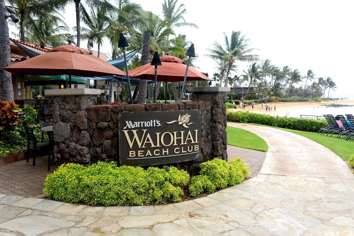 Marriott’s Waiohai Beach Club 2 BR on the beach gallery image 3