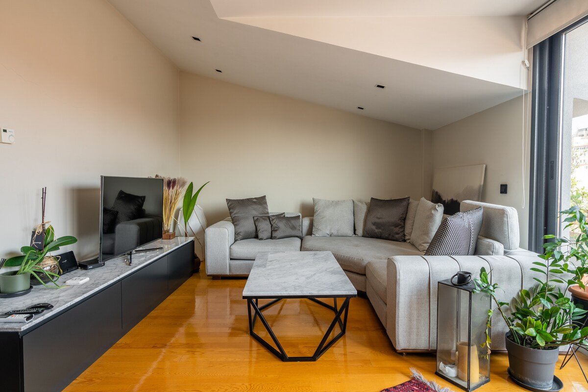 2+1 Central Lux Apartment in Cihangir Beyoglu gallery image 3