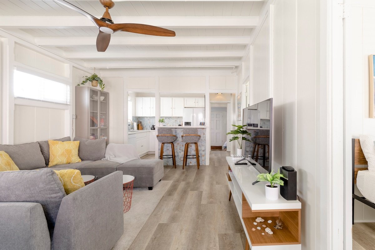 Cozy beach house gallery image 2