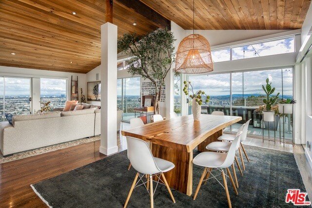 Spectacular Views in Post and Beam Classic Luxury gallery image 5