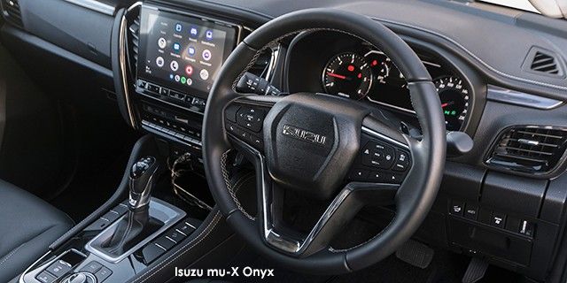 ISUZU MU-X 3.0D ONYX XT 4X4 A/T - 11 