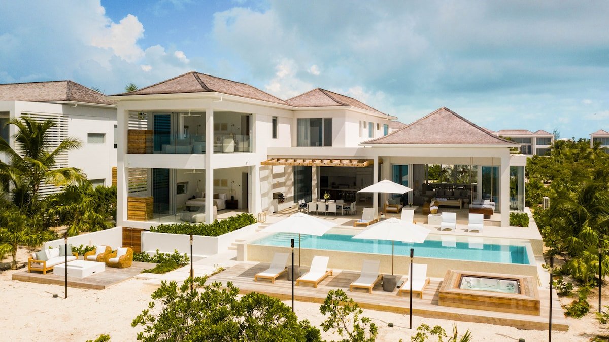 Beach Enclave Grace Bay Villa 1 – 5 BD Beachfront