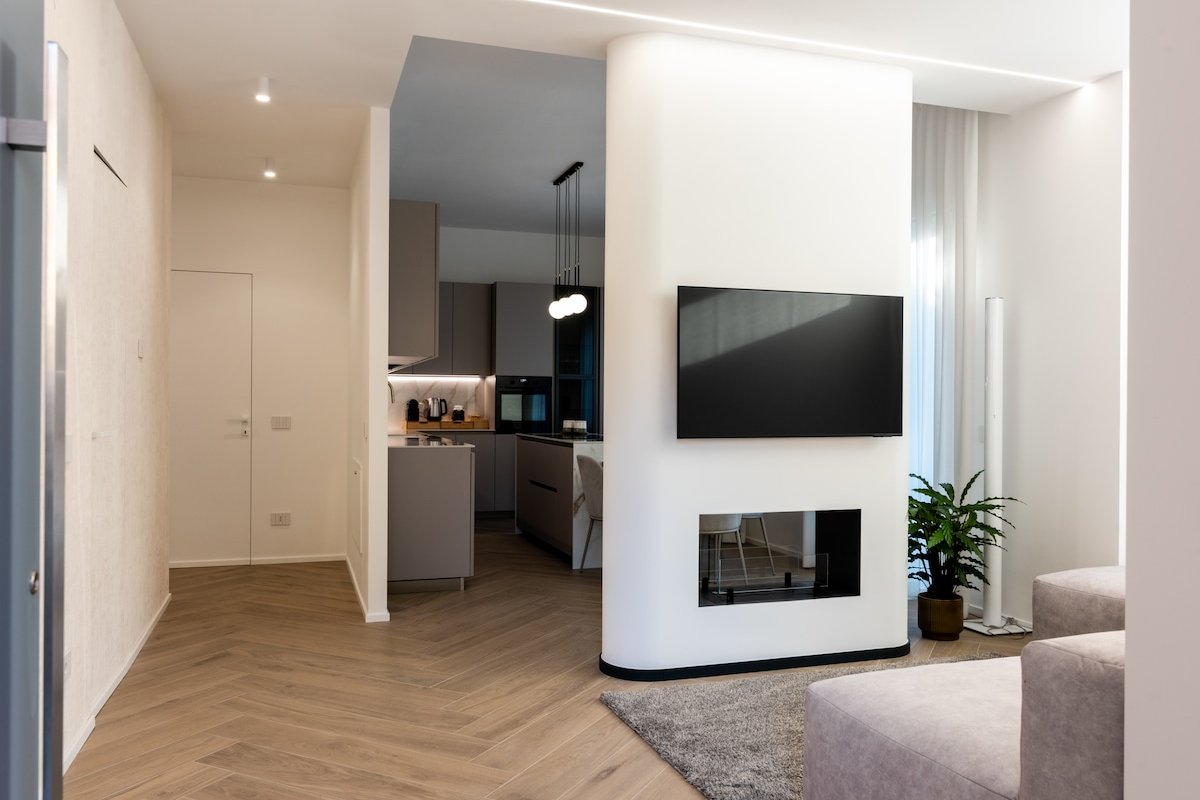 White House Diamond & Lux Suites gallery image 4