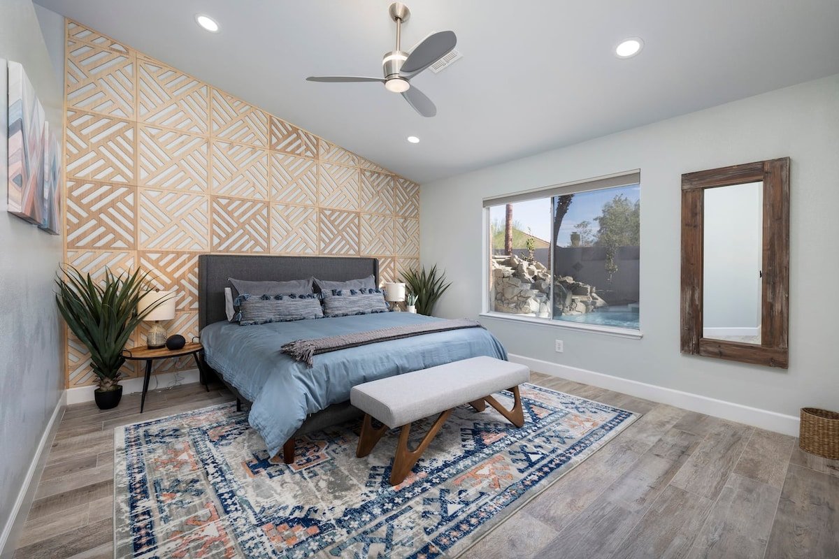 Oasis in the Desert w/ Heated Pool Fully Renovated gallery image 3