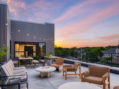 2 Bedroom Suite w/ Balcony | 12South | New Hotel