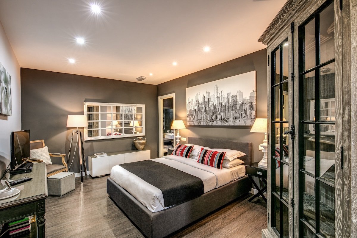 NEW..Double apartment a few steps from the Vatican gallery image 4