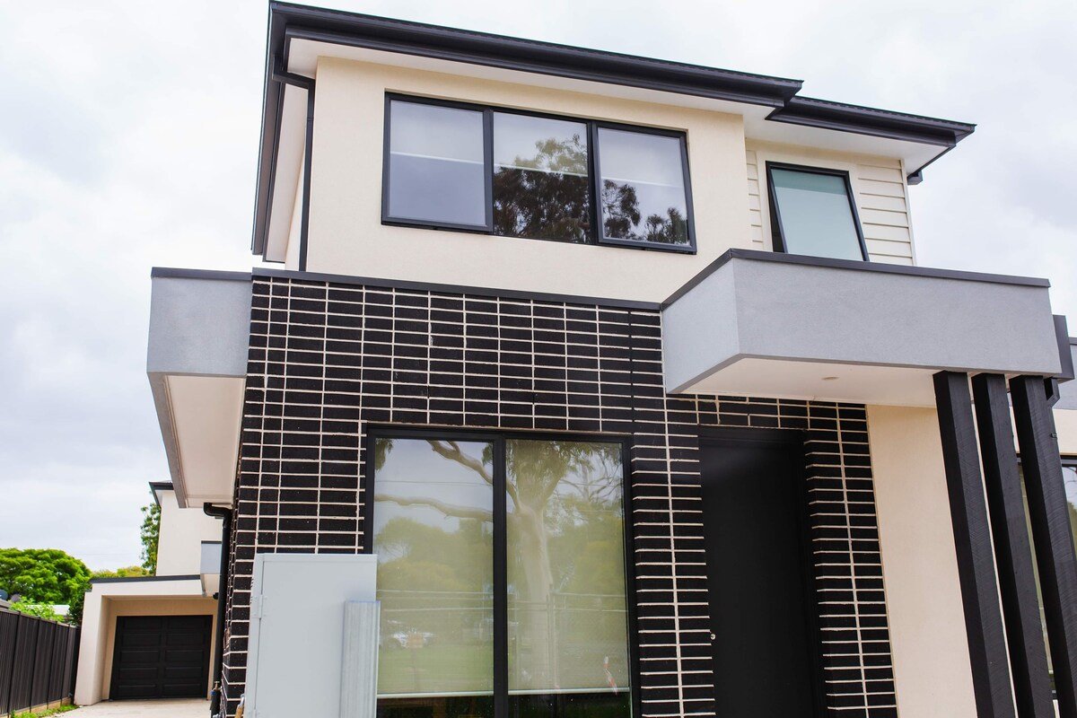 2 New townhome gallery image 3