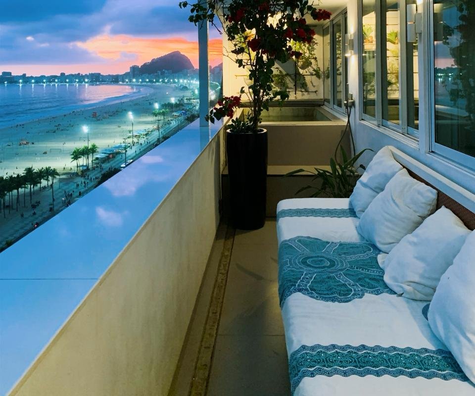 cobertura pé na areia réveillon Copacabana