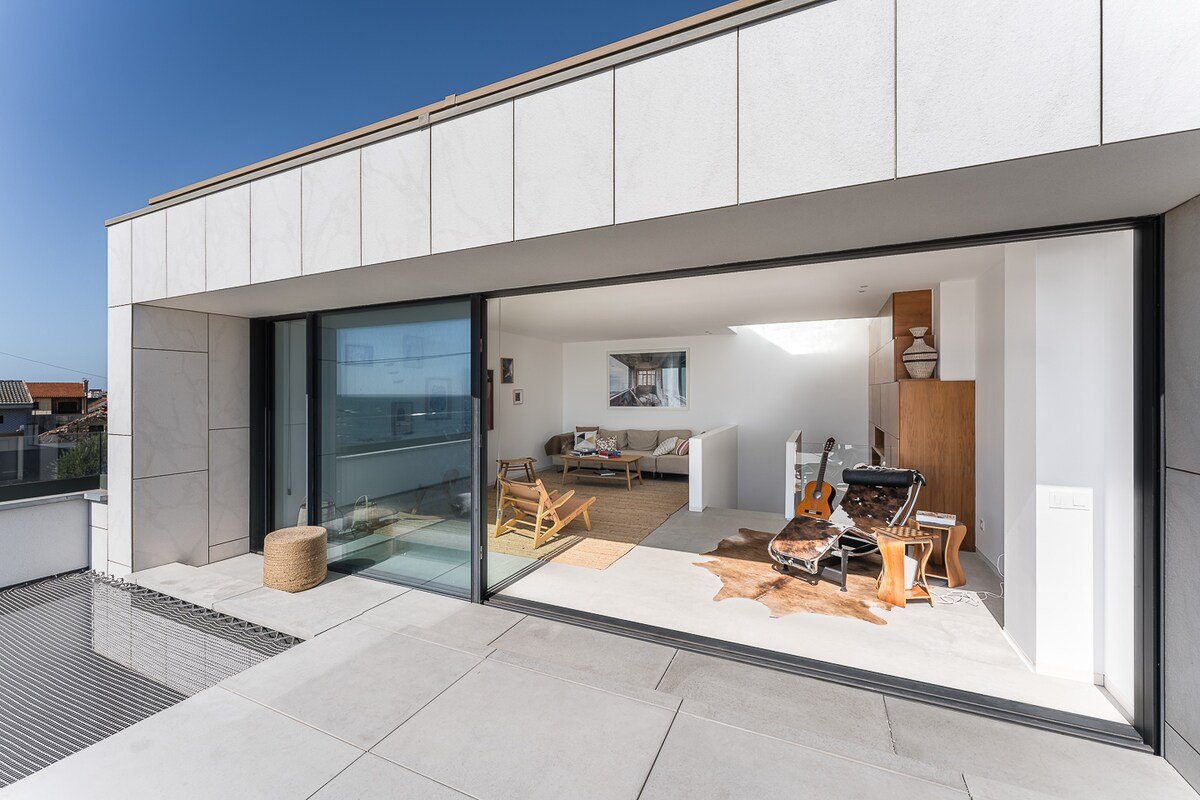 Seaside Garden House gallery image 3