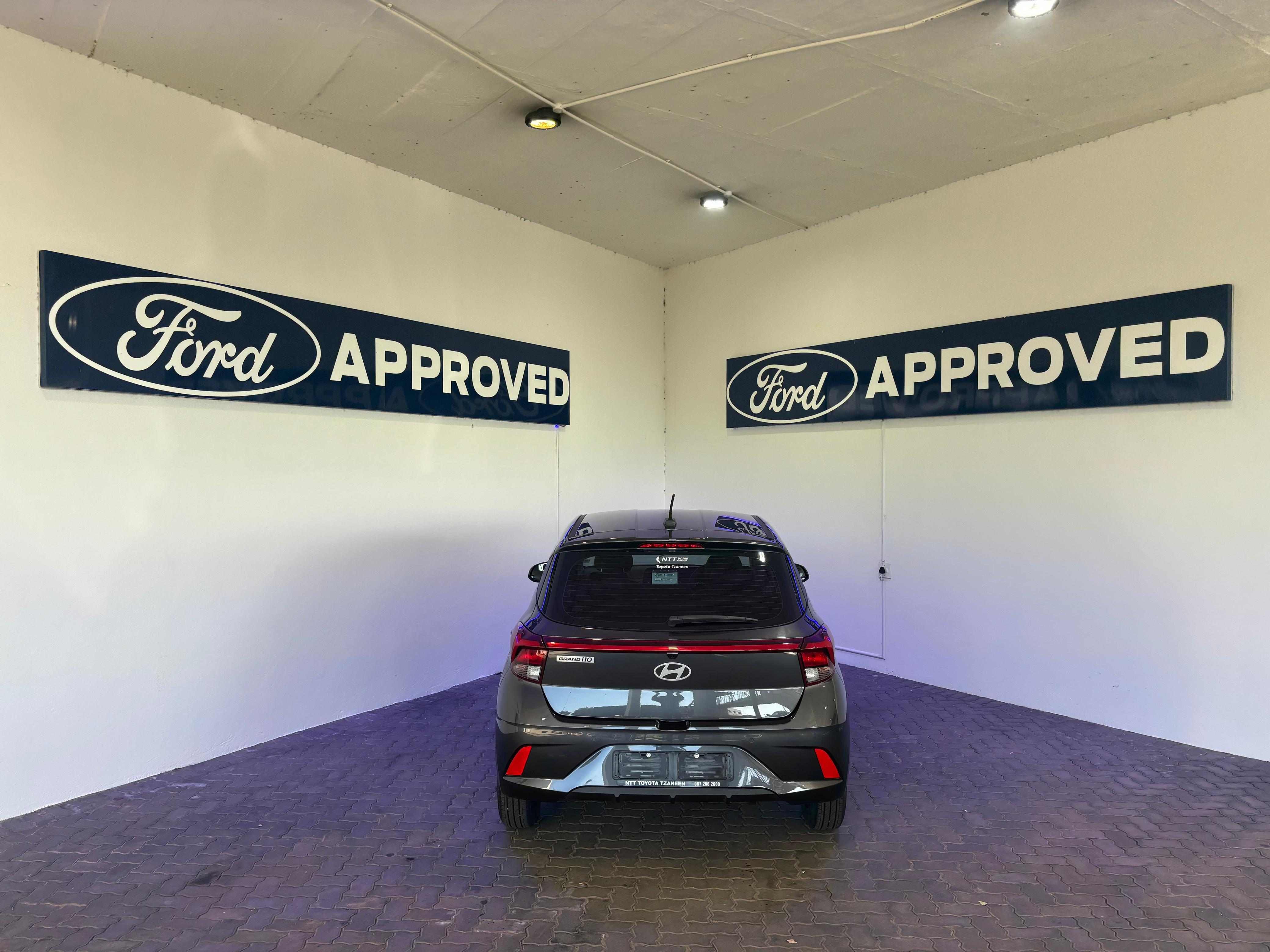 Used car gallery
