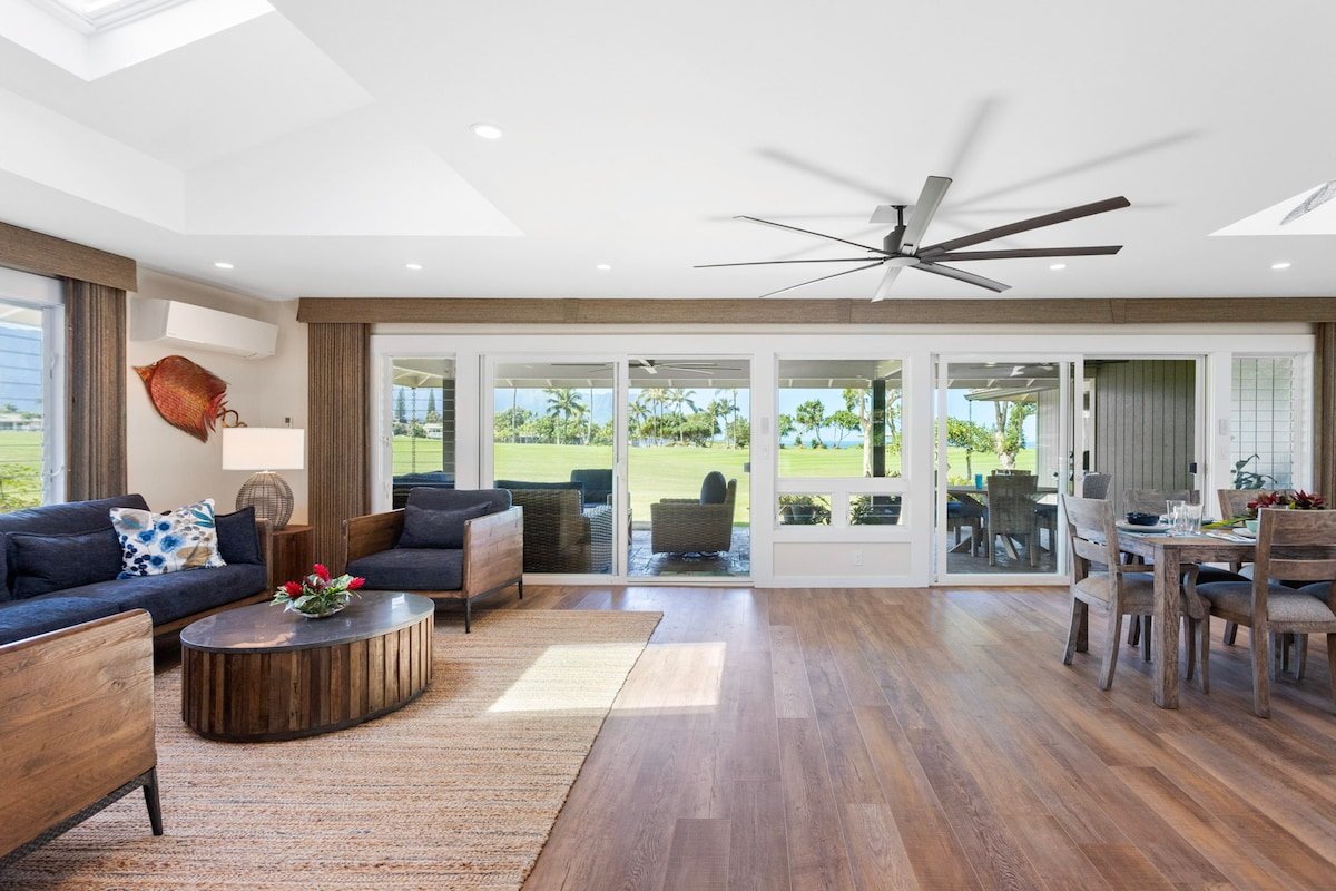 Executive 3bd Home – Ocean views – cold A/C gallery image 5