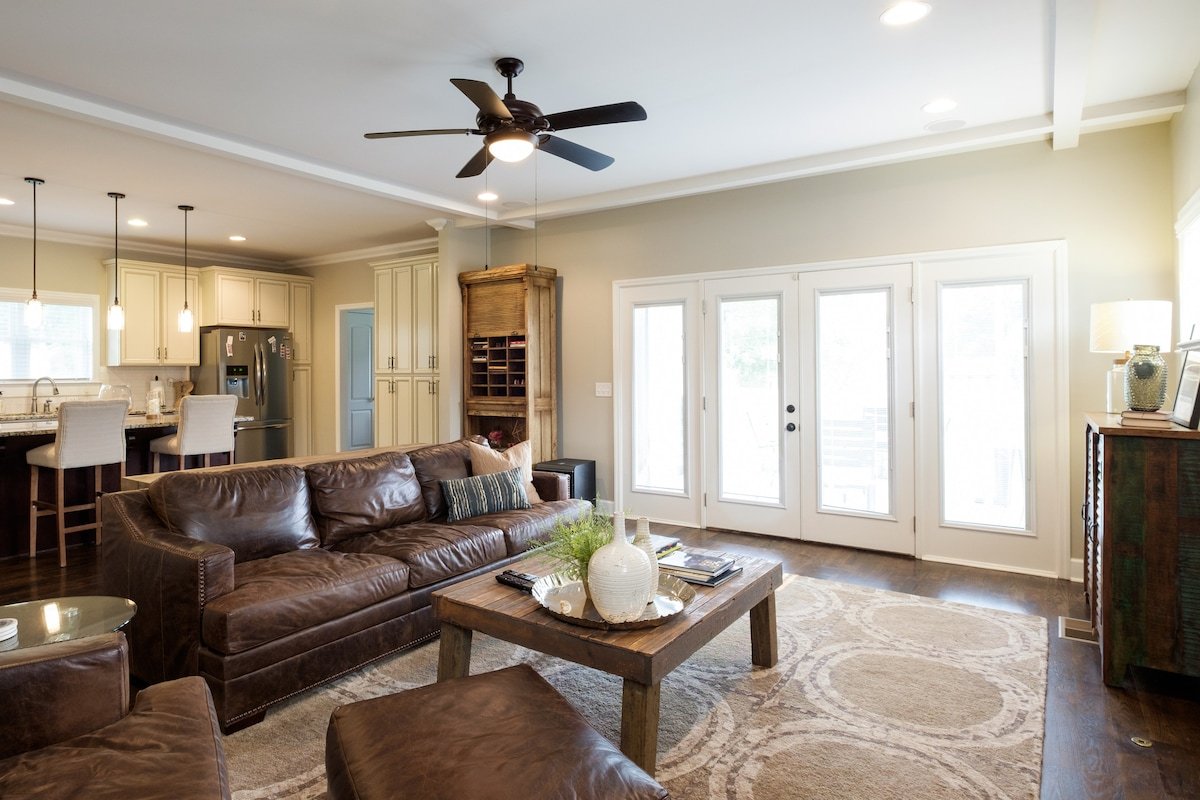 Spacious Home in Cool East Nashville – #2019071966 gallery image 5