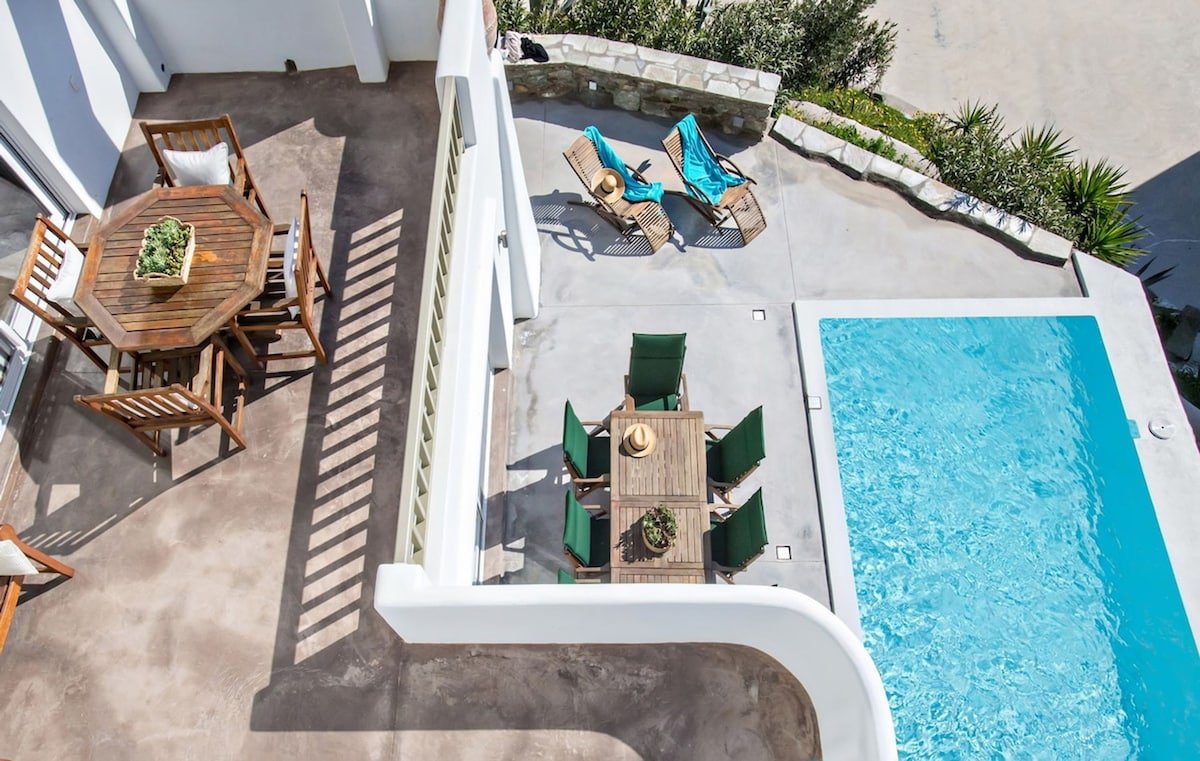 rmos Seaside Villa G with private pool gallery image 2