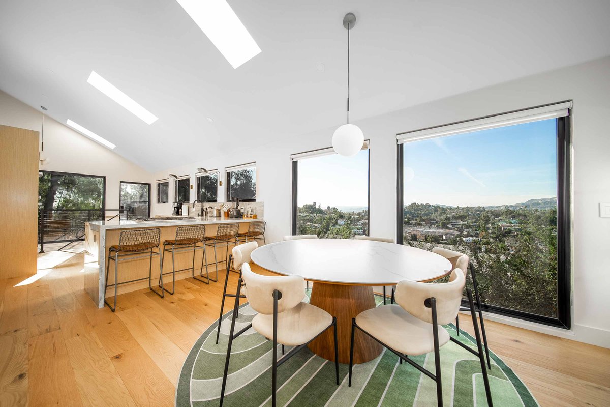 Skyline Serenity: Lux Hilltop Retreat Sauna + Spa