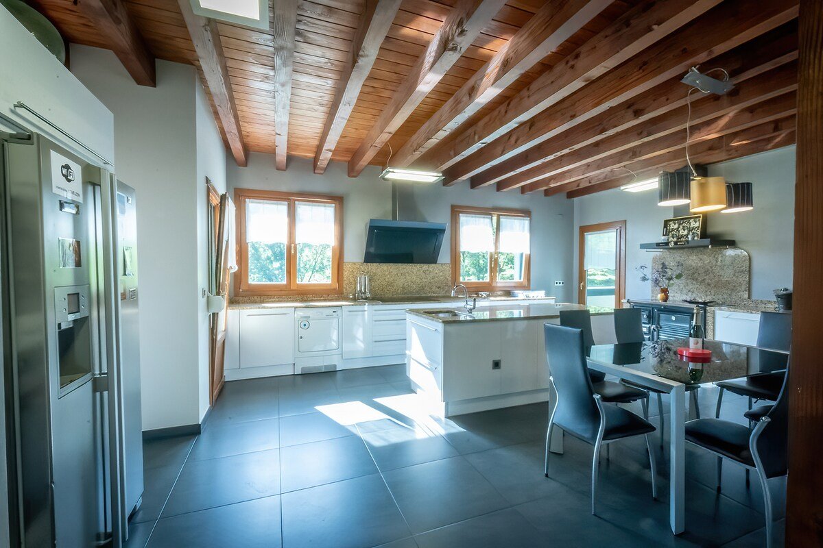 Oribar Bazter Goikoa, calm and nature by Egona gallery image 5