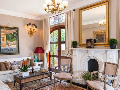 4 Bdr – *Luxury Penthouse* 5- Stars!