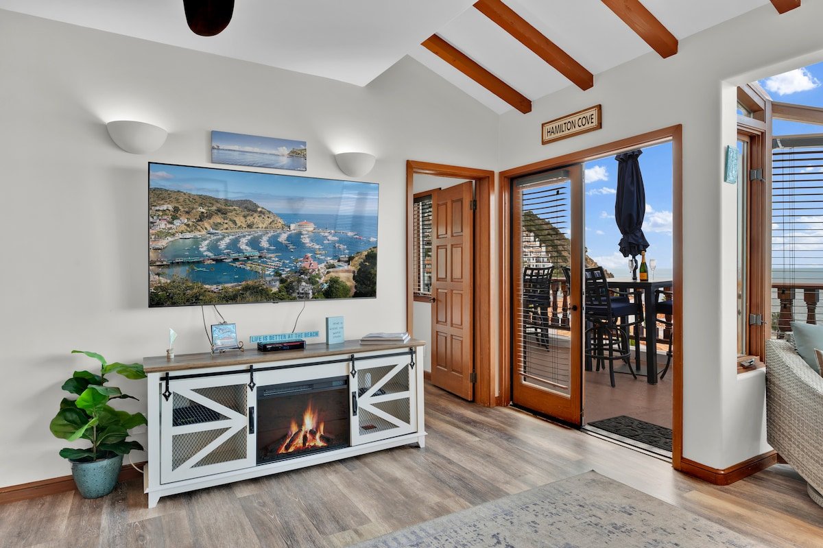 Ocean View Hamilton Cove Villa gallery image 3