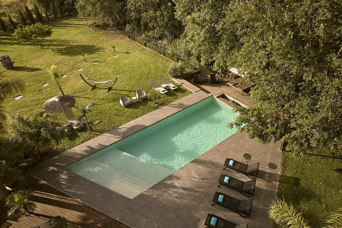 Jacuzzi*18sleep*Heated pool *2 CarsRental Included gallery image 5