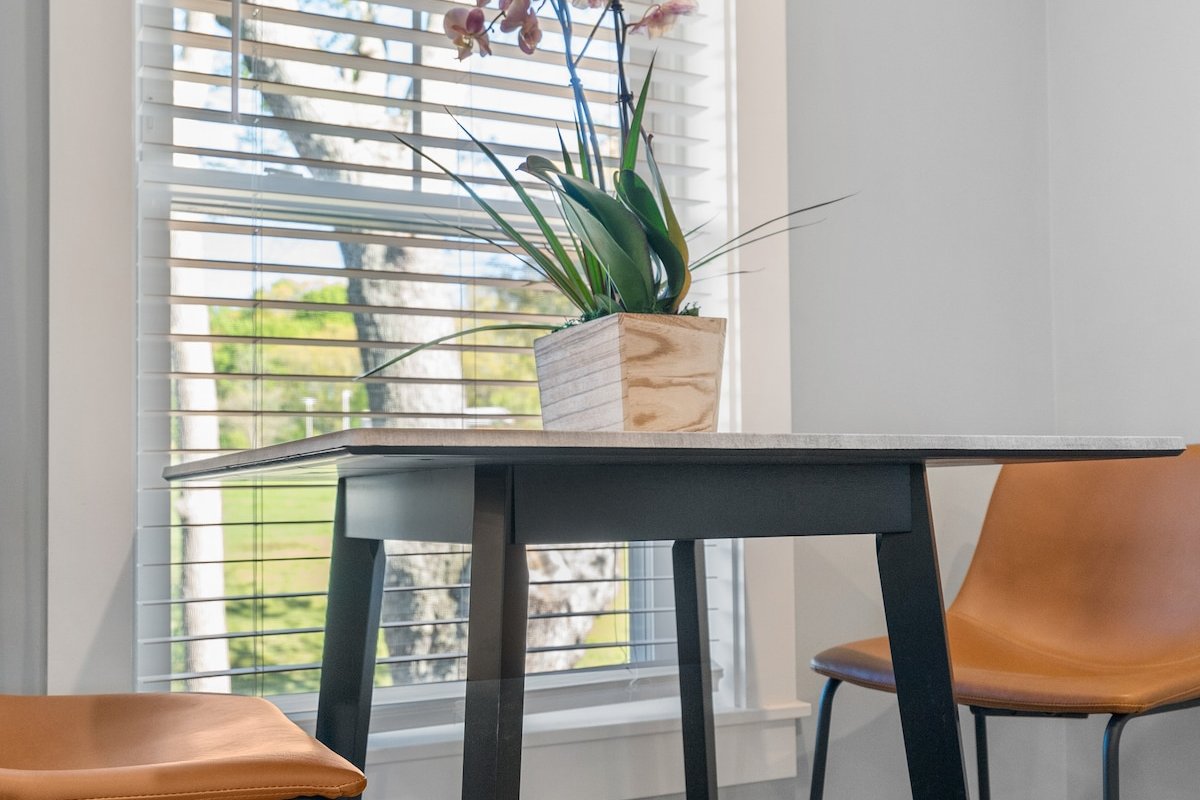 New 3 bedroom, 2 bath unit, meadow view! gallery image 5