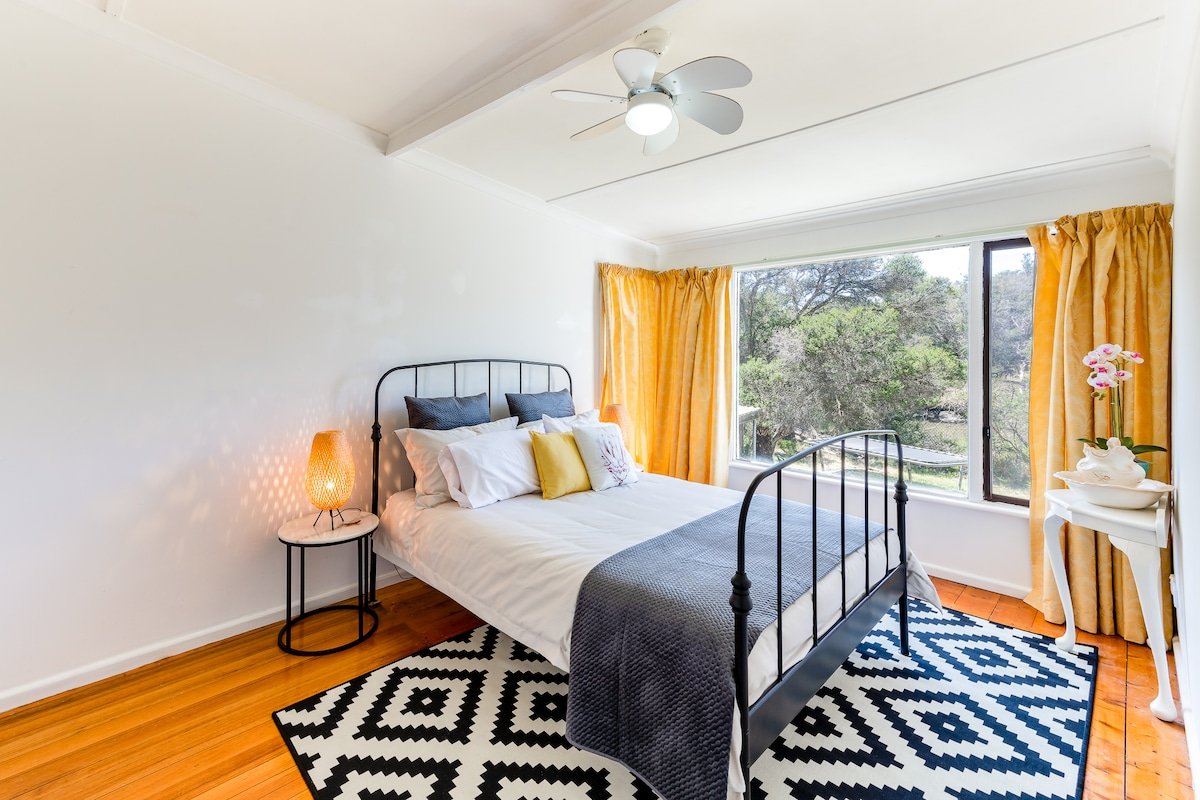 Spacious riverfront beach house getaway gallery image 5