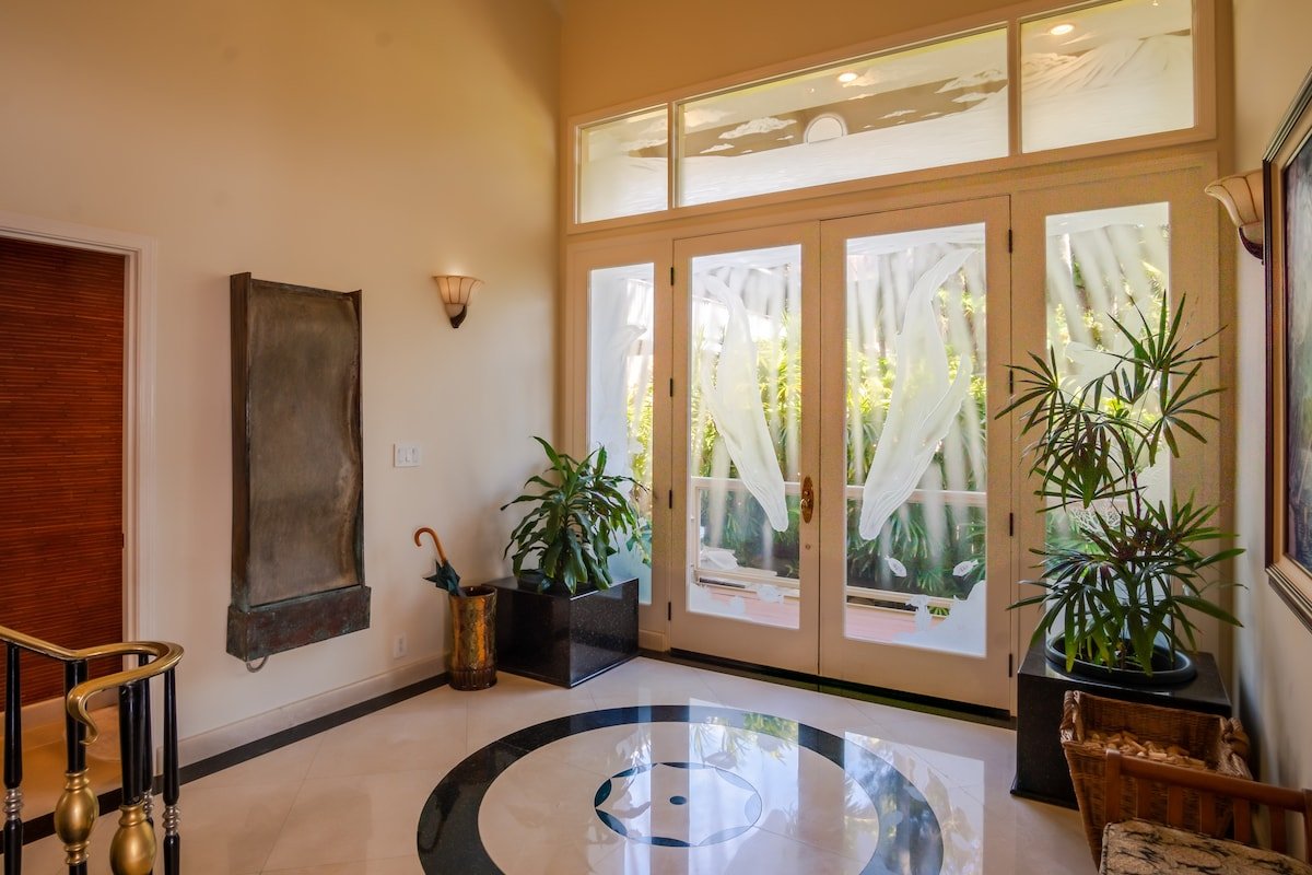 Paradise Cove gallery image 3