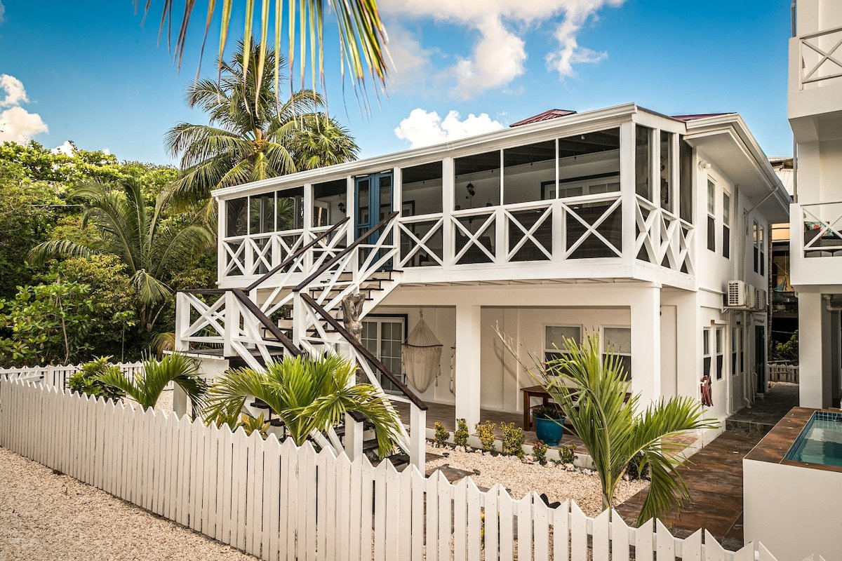 Oceanview Multiunit Villa- Private Pool, Sleeps 14 gallery image 3