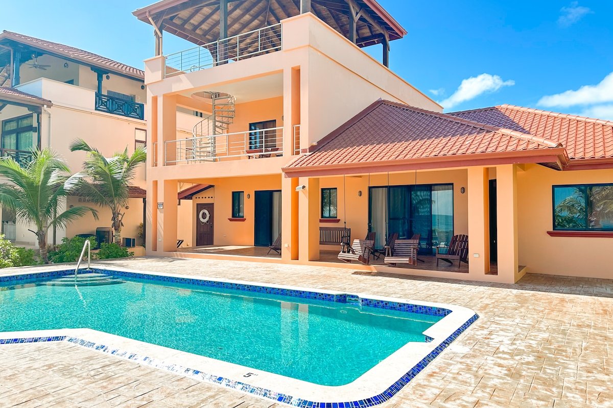 Beachfront Villa with a Pool and 360° Views gallery image 2