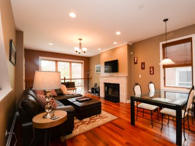 Little Italy/UIC 3 bdrm, 2.5 bath Condo