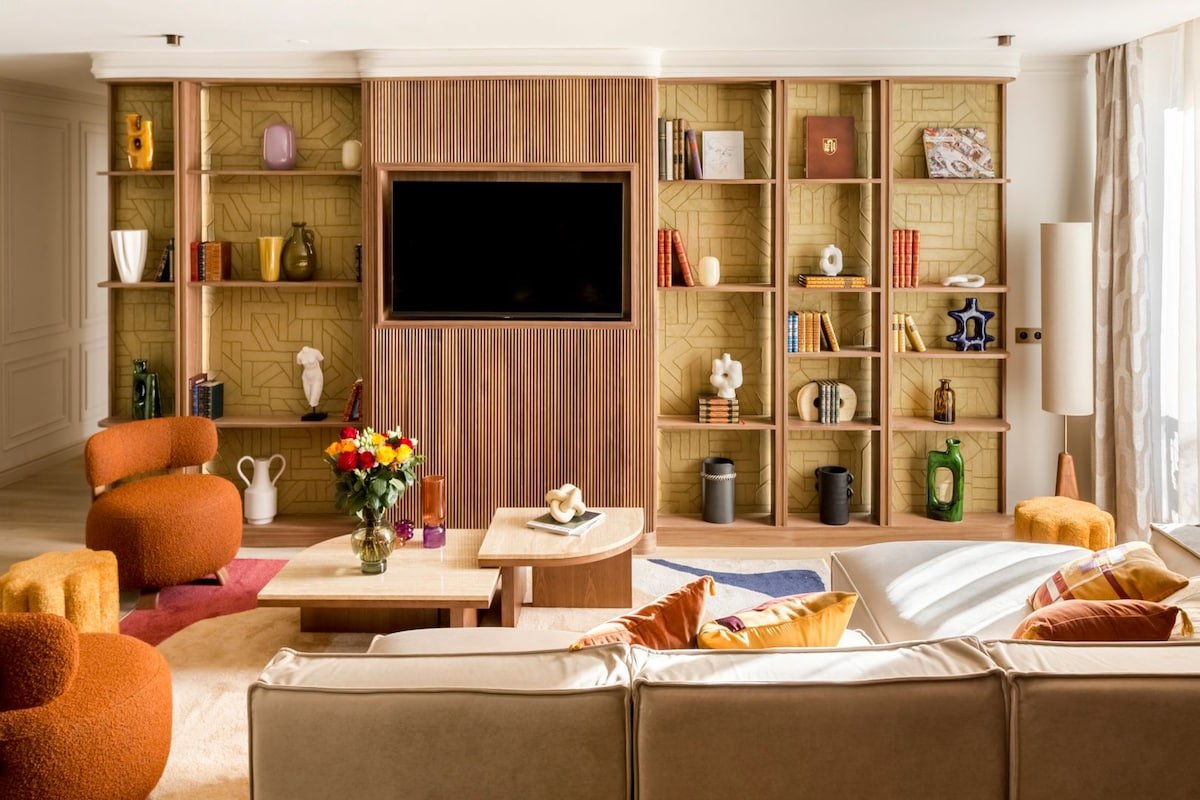 Merveil – Signature Suite – Marais – Archives II gallery image 3