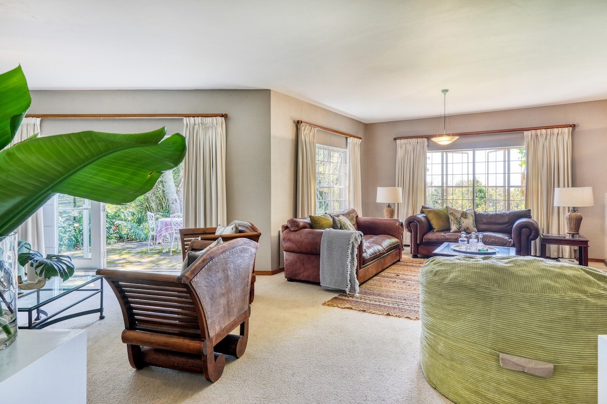 Constantia Winelands Homestead gallery image 3