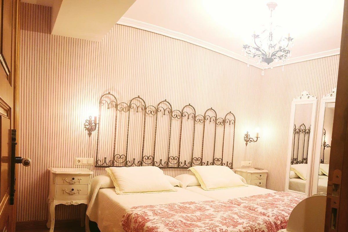 LEGADO DE UGARTE- CASA RURAL, CENTRO DE LAGUARDIA. gallery image 5