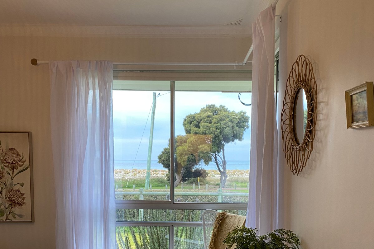 Beach front with Stunning views