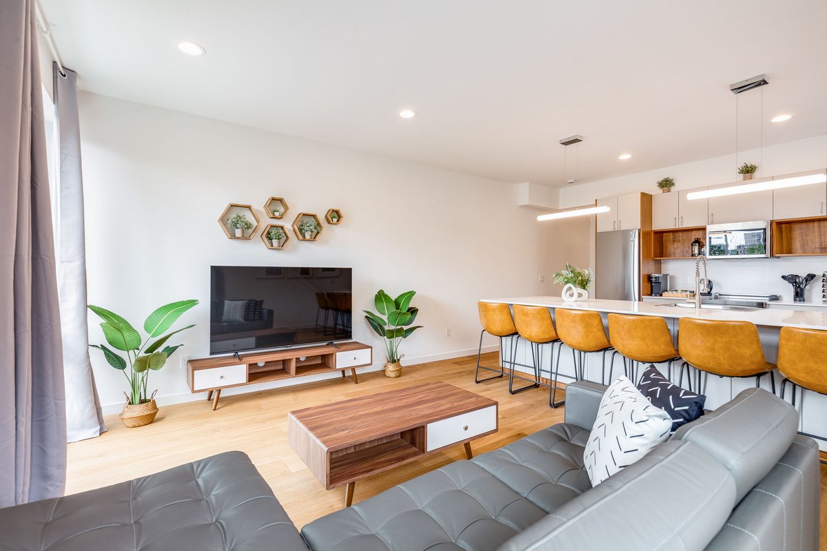 CapHill 4B4B Duplex w/roof deck Sleeps 12