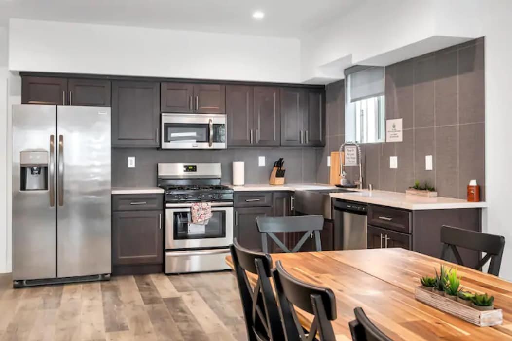 Hollywood 3BR home near metro gallery image 2