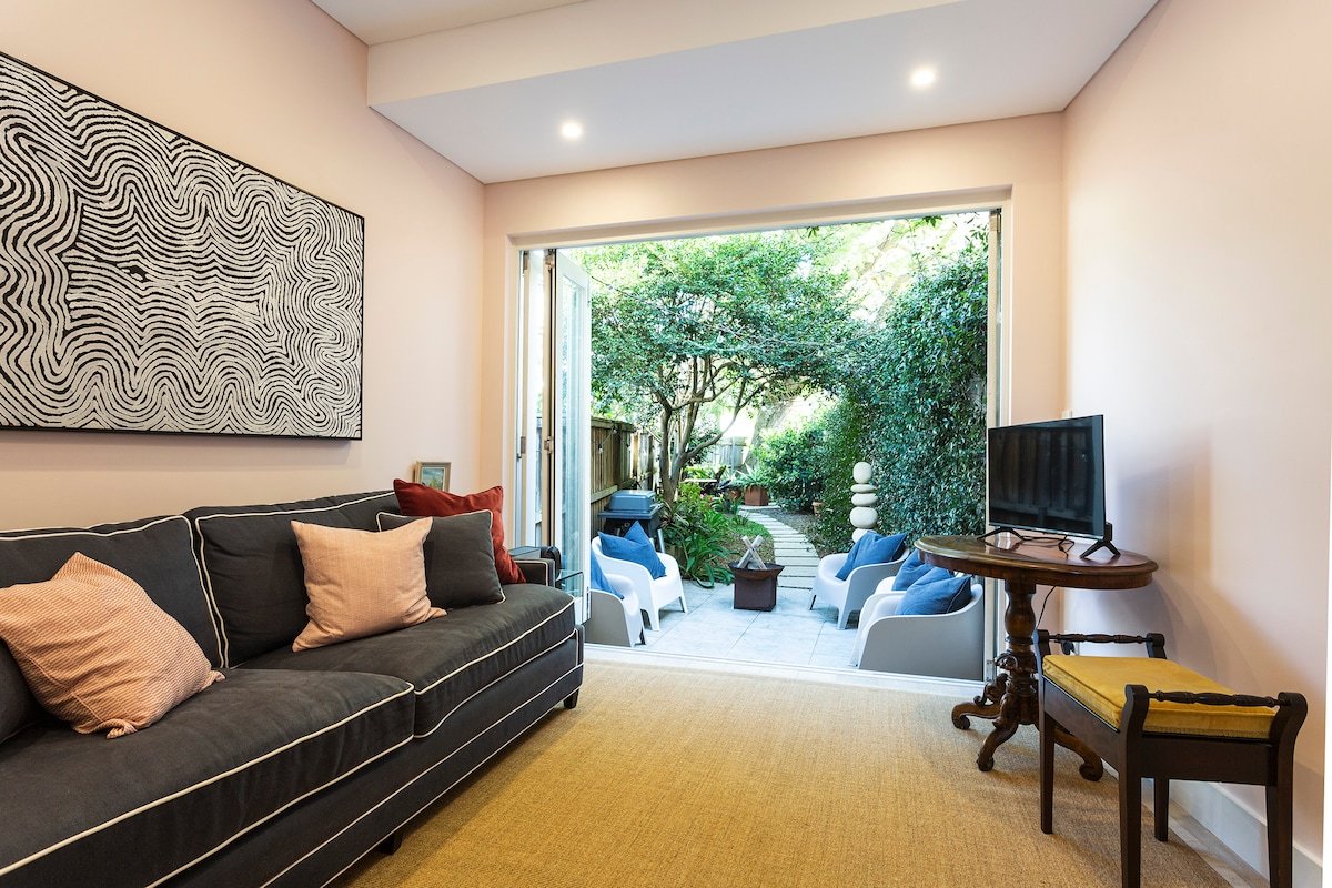 Tranquil Park Side Grand Family Terrace gallery image 3