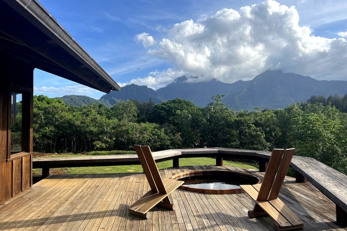 The most unique view of Hanalei Bay gallery image 2