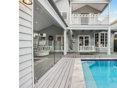 The Jasmine Gate- Beachfront