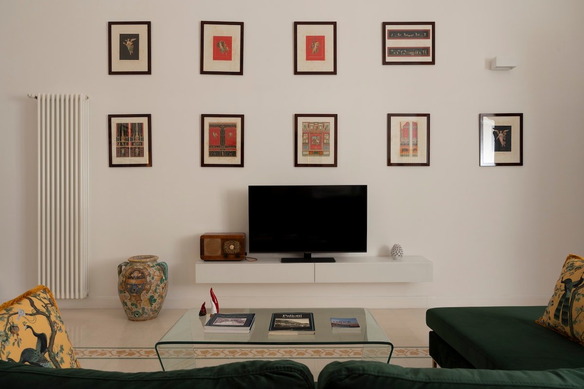 A.RI.EL Luxury Apartment gallery image 5