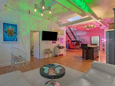 2BR Epic Arts Loft w/ Rooftop Terrace