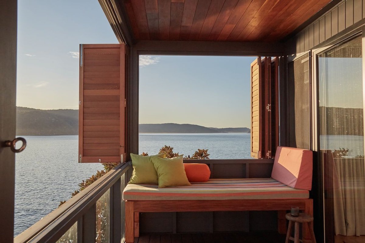 The Waterfront gallery image 3