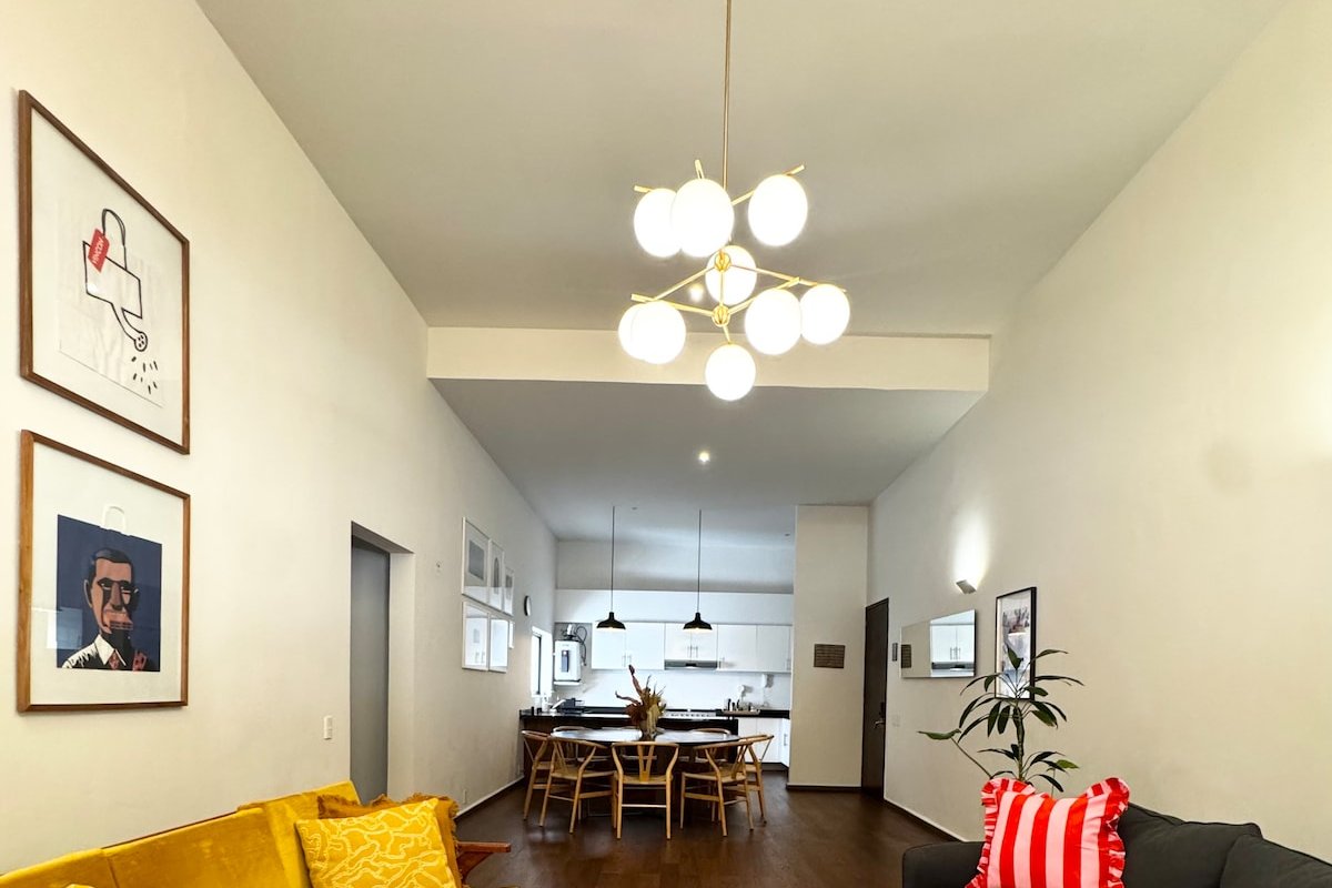 Artsy Apartment in Roma Norte gallery image 3